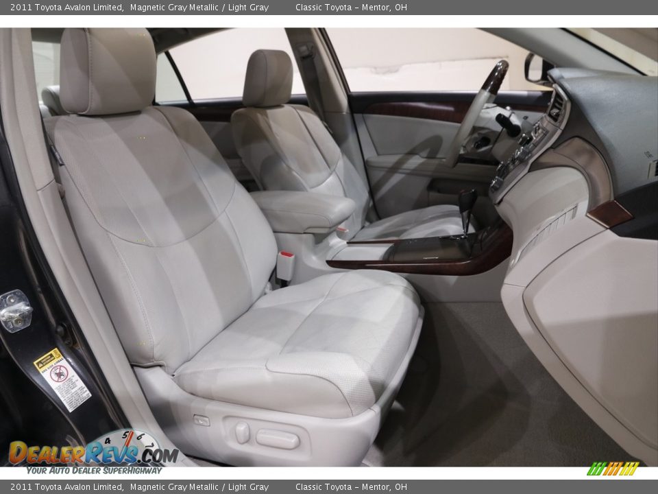 2011 Toyota Avalon Limited Magnetic Gray Metallic / Light Gray Photo #12