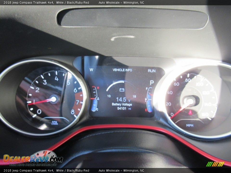 2018 Jeep Compass Trailhawk 4x4 White / Black/Ruby Red Photo #16