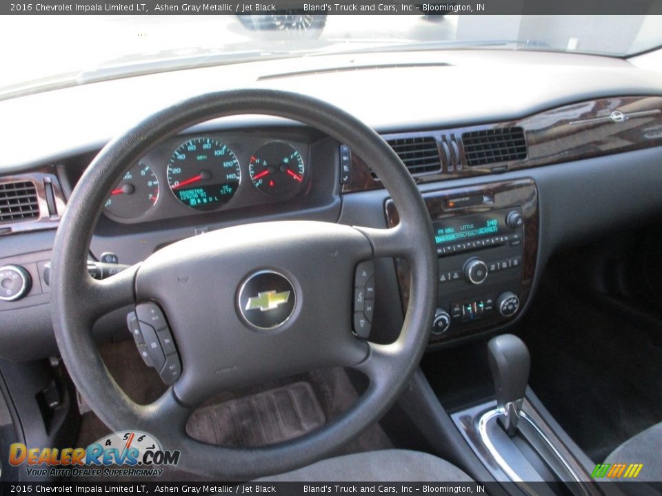 Dashboard of 2016 Chevrolet Impala Limited LT Photo #10