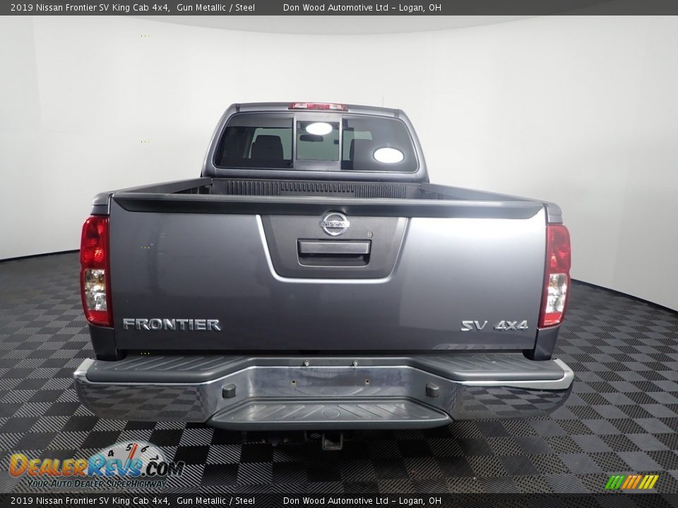 2019 Nissan Frontier SV King Cab 4x4 Gun Metallic / Steel Photo #10