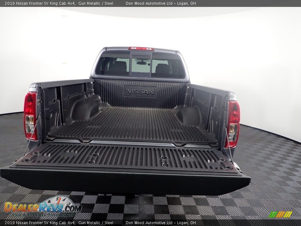 2019 Nissan Frontier SV King Cab 4x4 Gun Metallic / Steel Photo #11