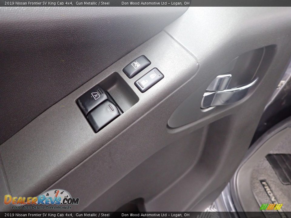 2019 Nissan Frontier SV King Cab 4x4 Gun Metallic / Steel Photo #15