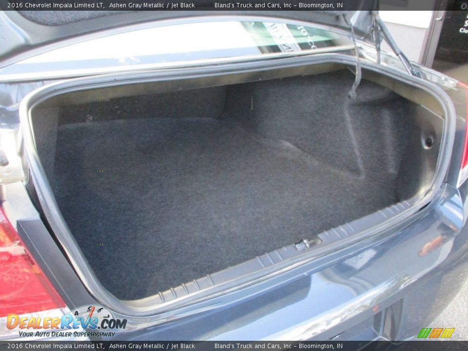 2016 Chevrolet Impala Limited LT Trunk Photo #16