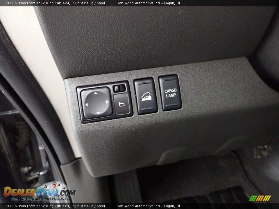 2019 Nissan Frontier SV King Cab 4x4 Gun Metallic / Steel Photo #17