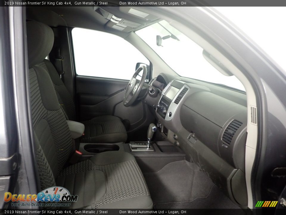 2019 Nissan Frontier SV King Cab 4x4 Gun Metallic / Steel Photo #29