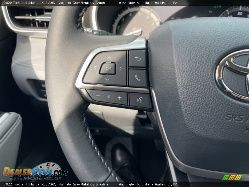 2022 Toyota Highlander XLE AWD Steering Wheel Photo #18
