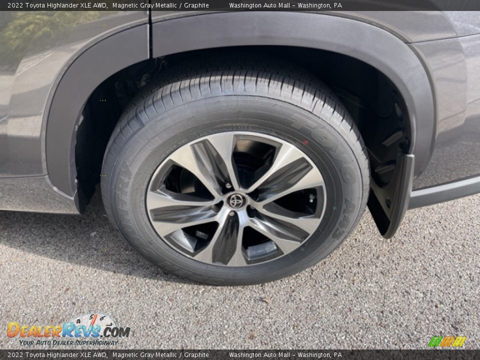 2022 Toyota Highlander XLE AWD Wheel Photo #24