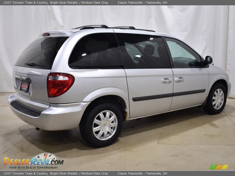 2007 Chrysler Town & Country Bright Silver Metallic / Medium Slate Gray Photo #2