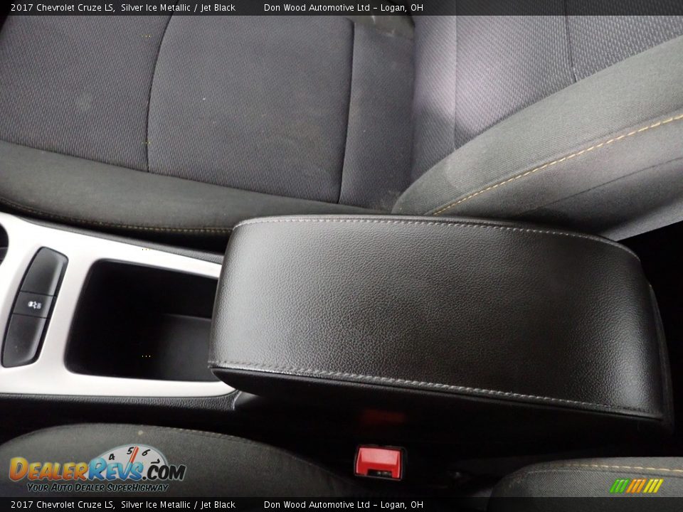 2017 Chevrolet Cruze LS Silver Ice Metallic / Jet Black Photo #24