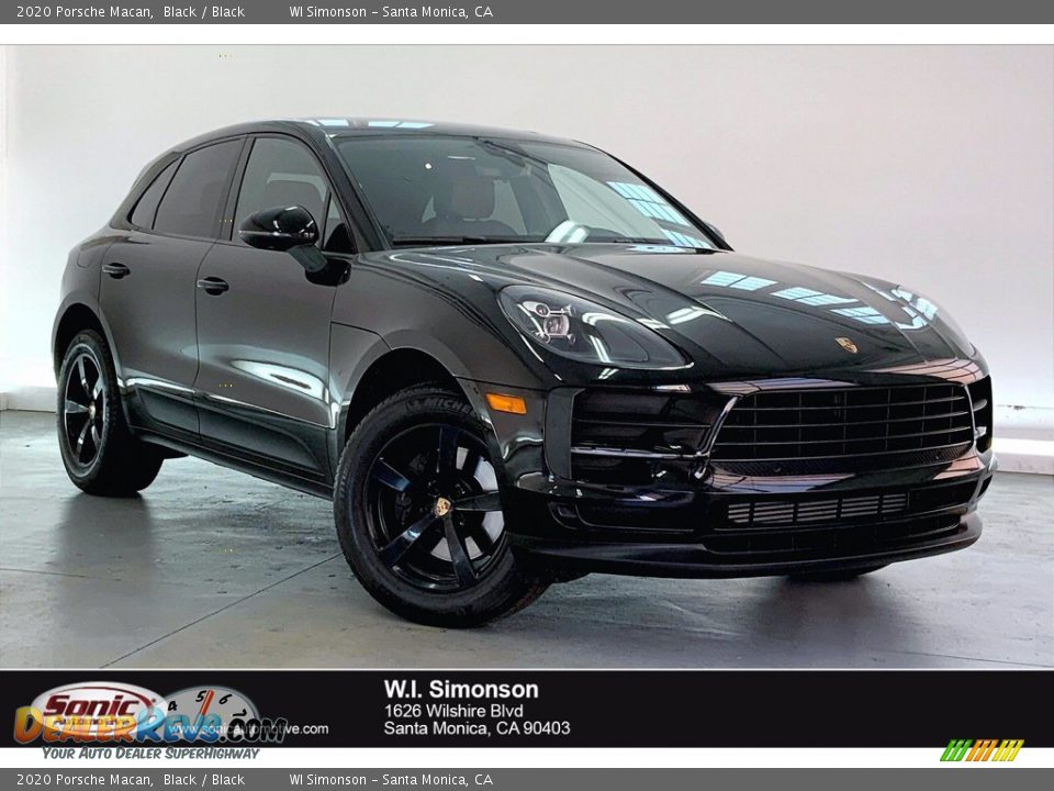 2020 Porsche Macan Black / Black Photo #1