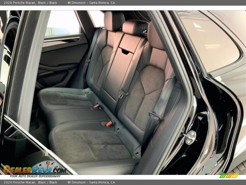 Rear Seat of 2020 Porsche Macan  Photo #20