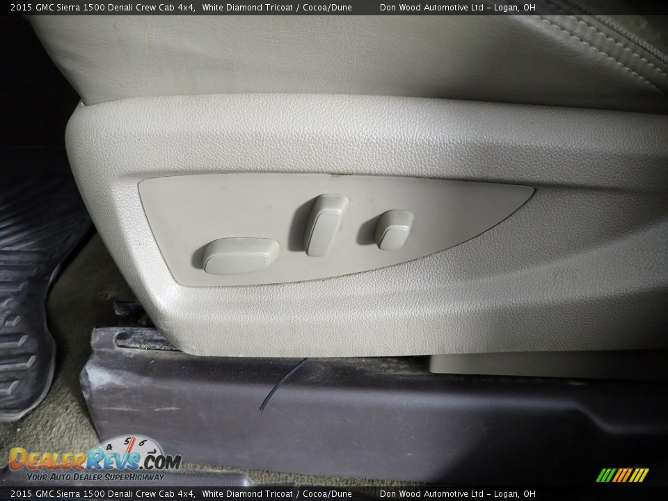 2015 GMC Sierra 1500 Denali Crew Cab 4x4 White Diamond Tricoat / Cocoa/Dune Photo #22