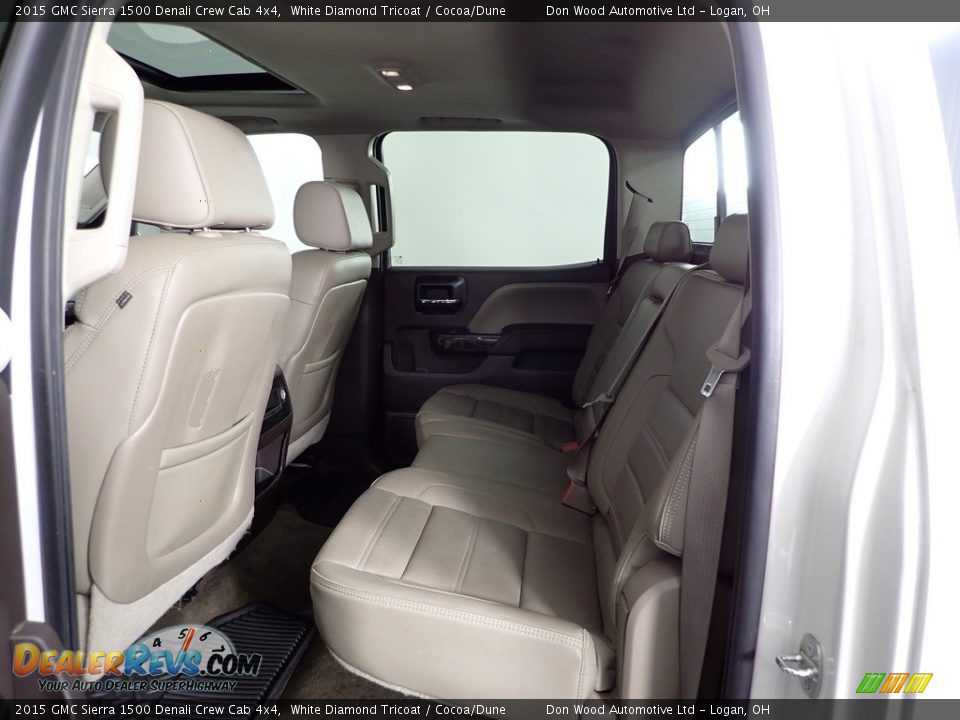 2015 GMC Sierra 1500 Denali Crew Cab 4x4 White Diamond Tricoat / Cocoa/Dune Photo #34
