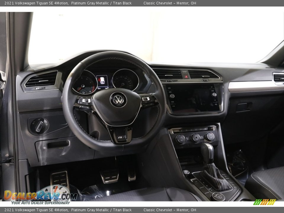 Dashboard of 2021 Volkswagen Tiguan SE 4Motion Photo #6