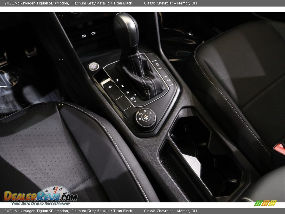 2021 Volkswagen Tiguan SE 4Motion Shifter Photo #13