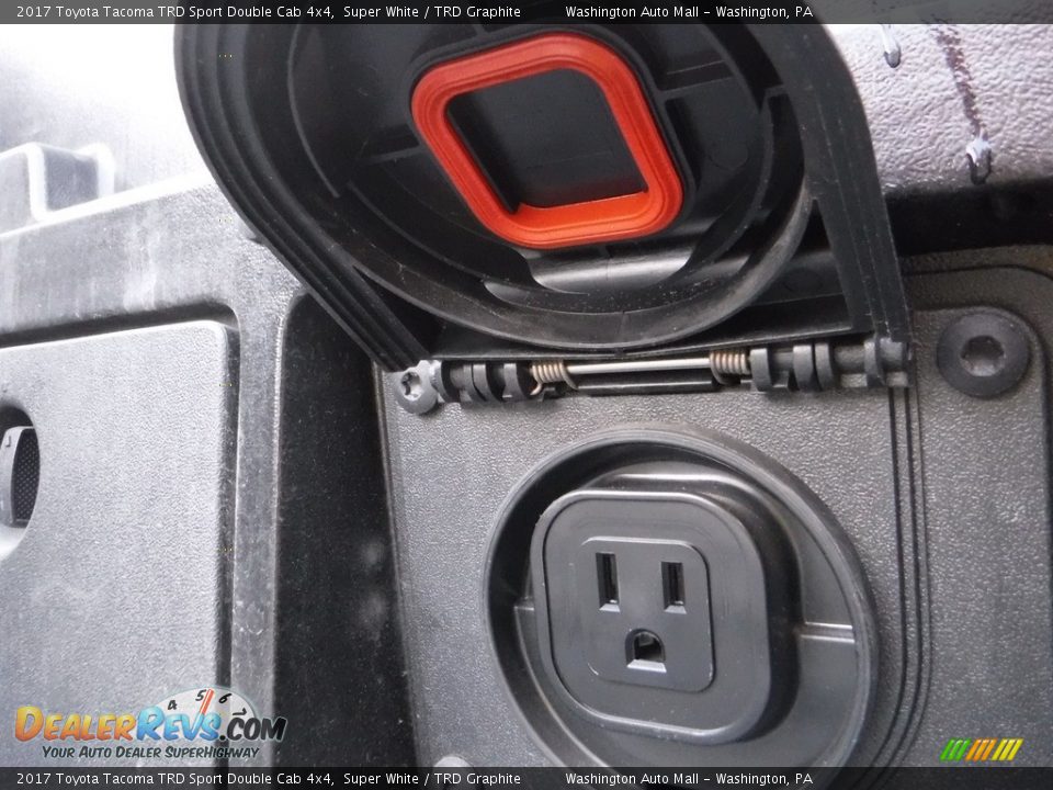 2017 Toyota Tacoma TRD Sport Double Cab 4x4 Super White / TRD Graphite Photo #20