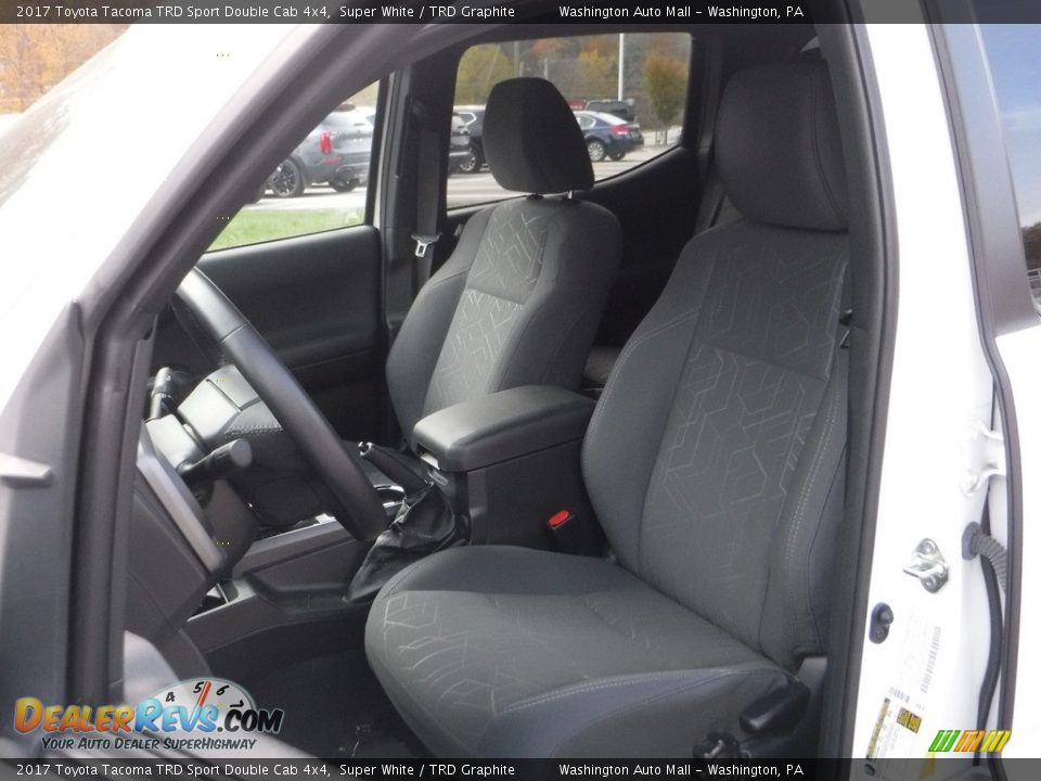 2017 Toyota Tacoma TRD Sport Double Cab 4x4 Super White / TRD Graphite Photo #25