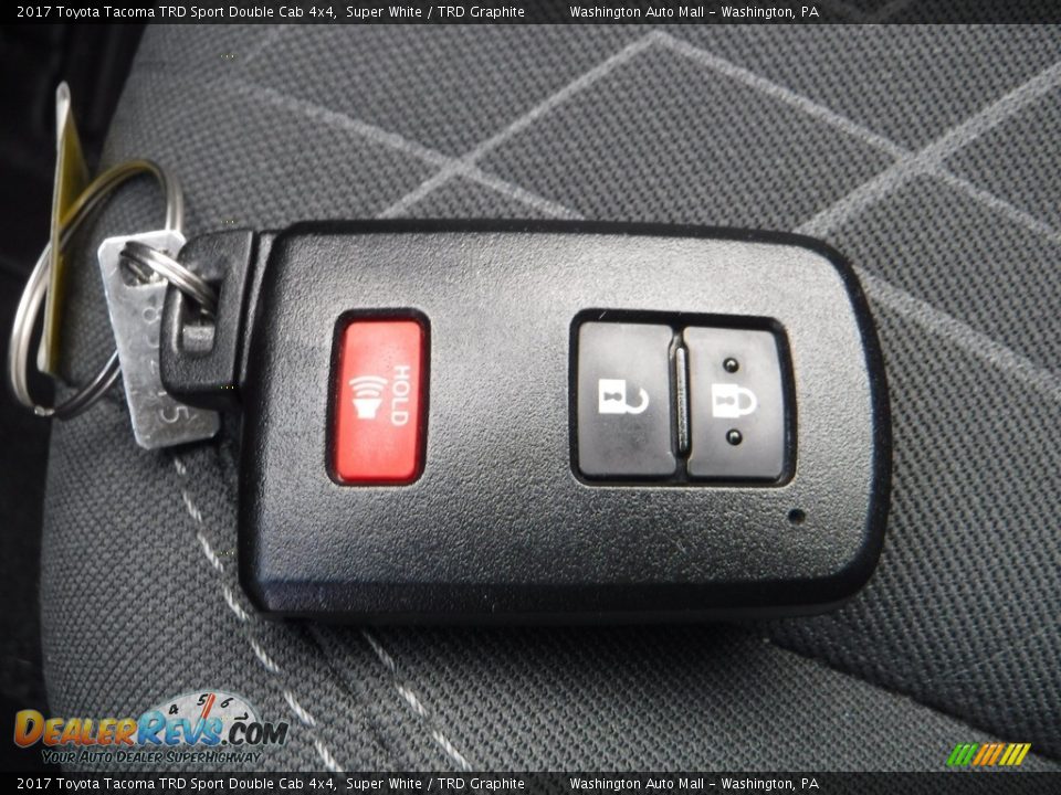 2017 Toyota Tacoma TRD Sport Double Cab 4x4 Super White / TRD Graphite Photo #34
