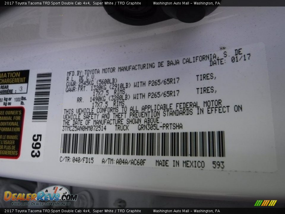 2017 Toyota Tacoma TRD Sport Double Cab 4x4 Super White / TRD Graphite Photo #35