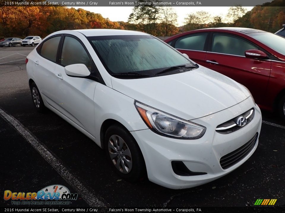 2016 Hyundai Accent SE Sedan Century White / Gray Photo #5