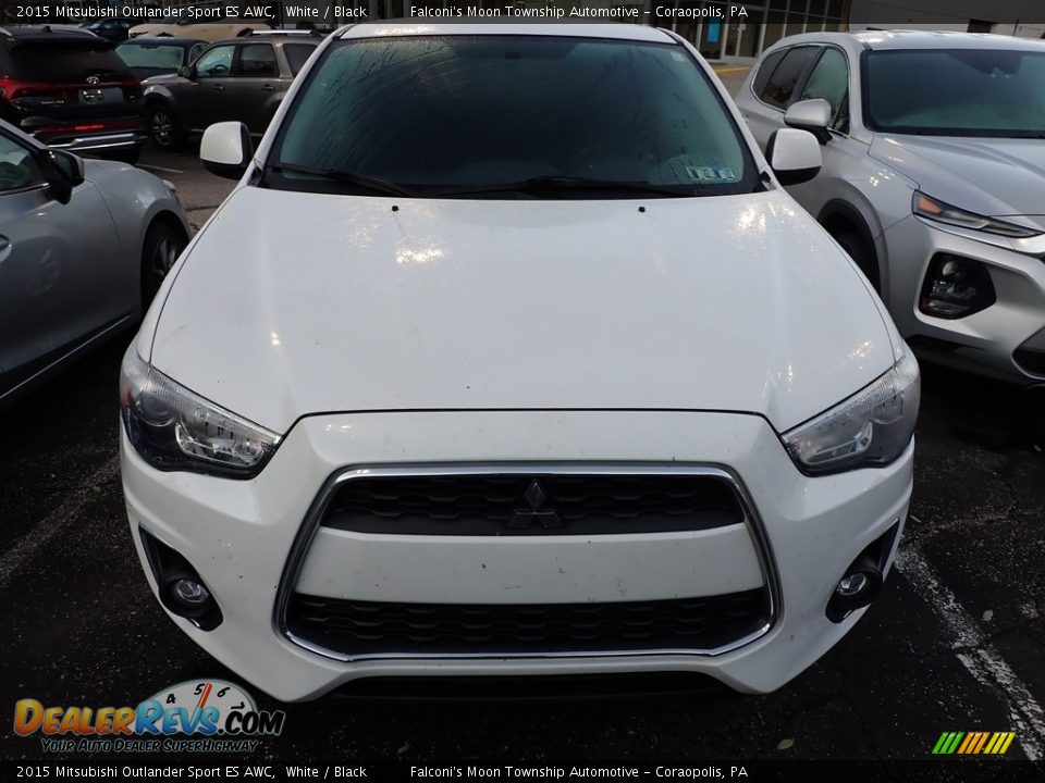 2015 Mitsubishi Outlander Sport ES AWC White / Black Photo #4