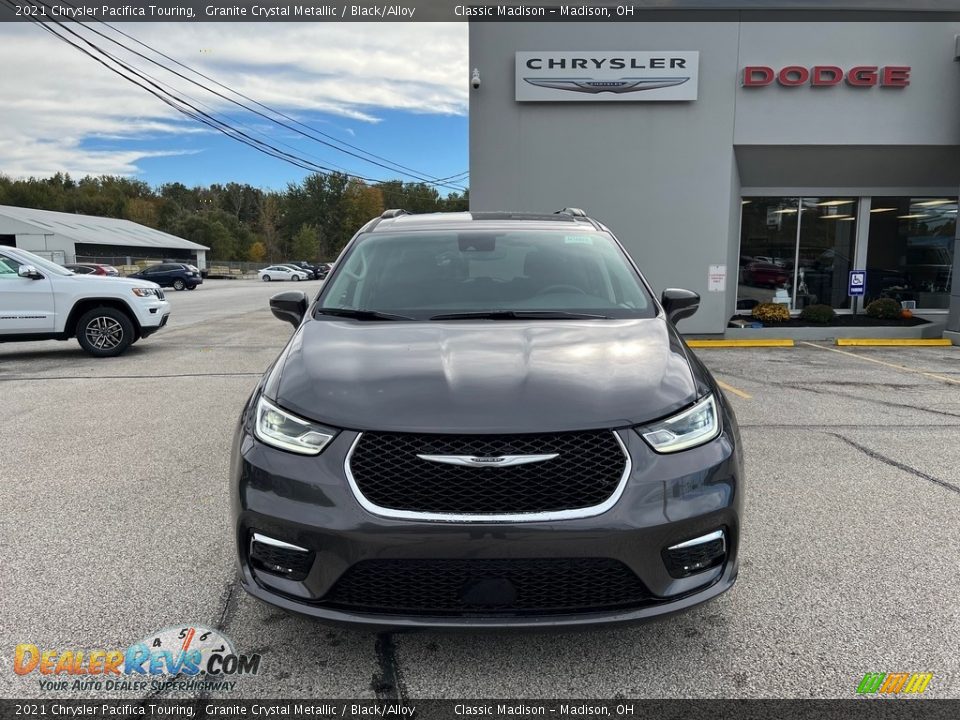 2021 Chrysler Pacifica Touring Granite Crystal Metallic / Black/Alloy Photo #2