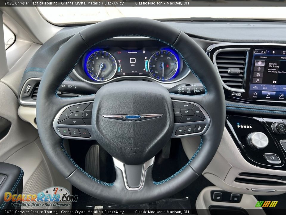 2021 Chrysler Pacifica Touring Granite Crystal Metallic / Black/Alloy Photo #8