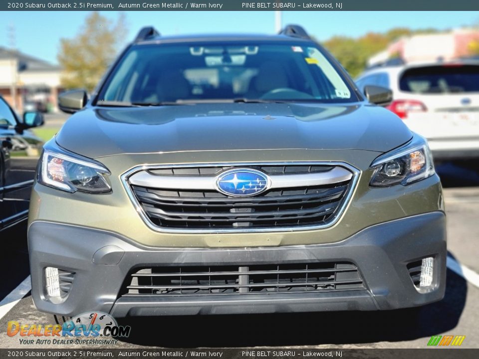 2020 Subaru Outback 2.5i Premium Autumn Green Metallic / Warm Ivory Photo #2