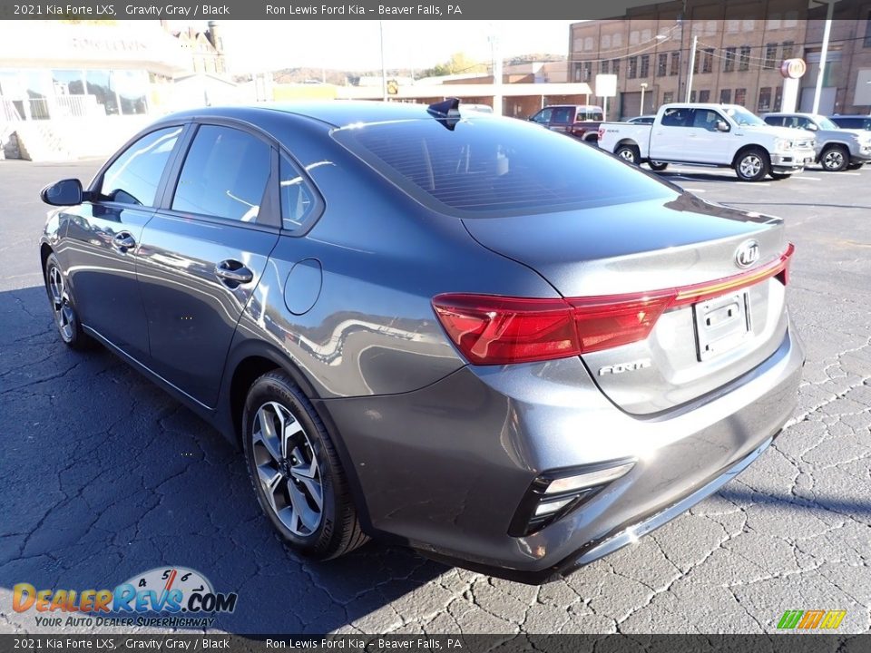 2021 Kia Forte LXS Gravity Gray / Black Photo #4