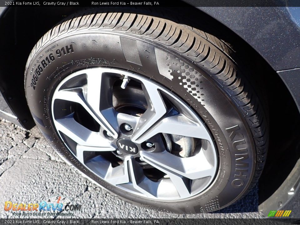 2021 Kia Forte LXS Gravity Gray / Black Photo #9