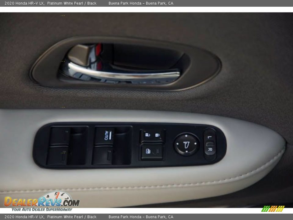 2020 Honda HR-V LX Platinum White Pearl / Black Photo #28
