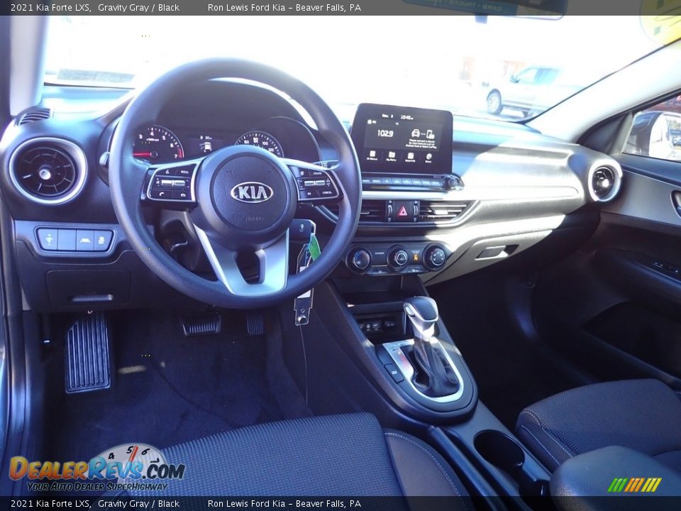 2021 Kia Forte LXS Gravity Gray / Black Photo #14