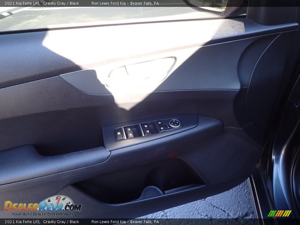 2021 Kia Forte LXS Gravity Gray / Black Photo #15