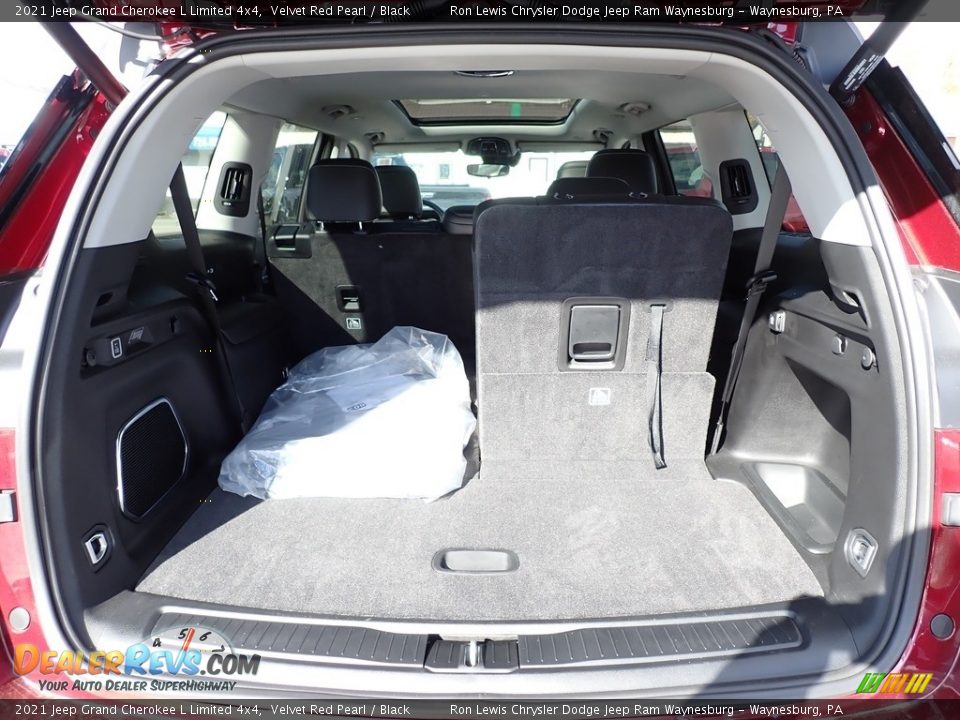 2021 Jeep Grand Cherokee L Limited 4x4 Velvet Red Pearl / Black Photo #5