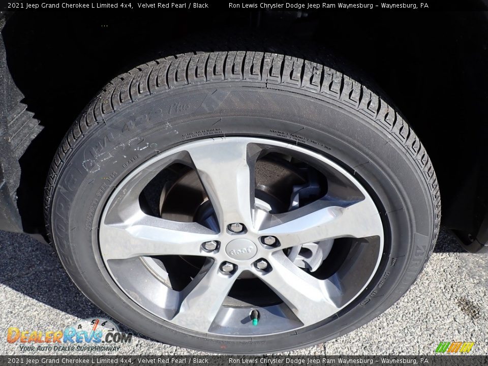 2021 Jeep Grand Cherokee L Limited 4x4 Velvet Red Pearl / Black Photo #10
