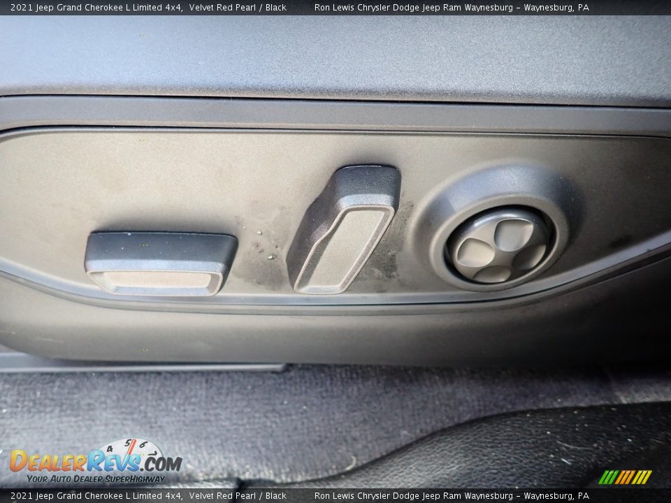 2021 Jeep Grand Cherokee L Limited 4x4 Velvet Red Pearl / Black Photo #16