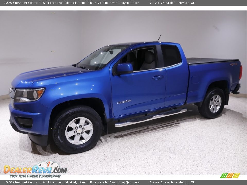 2020 Chevrolet Colorado WT Extended Cab 4x4 Kinetic Blue Metallic / Ash Gray/Jet Black Photo #3