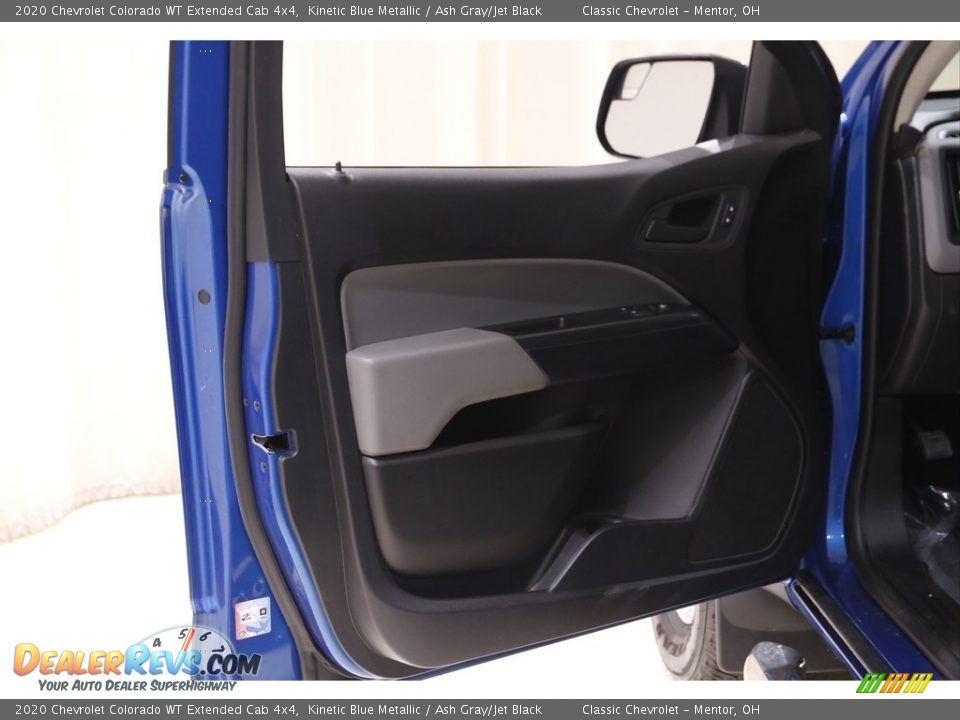 2020 Chevrolet Colorado WT Extended Cab 4x4 Kinetic Blue Metallic / Ash Gray/Jet Black Photo #4