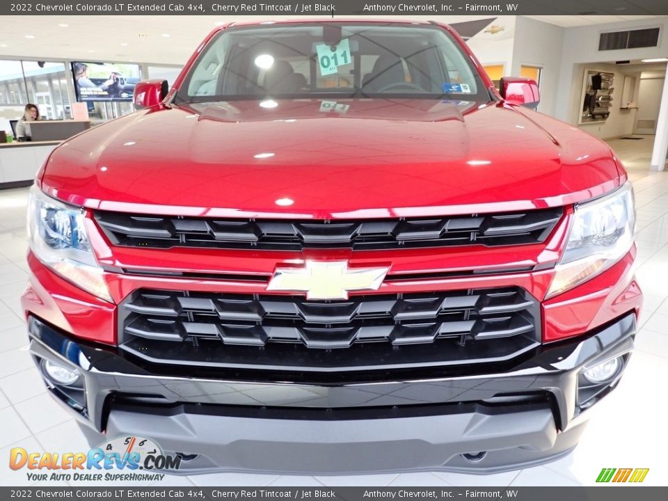 2022 Chevrolet Colorado LT Extended Cab 4x4 Cherry Red Tintcoat / Jet Black Photo #8