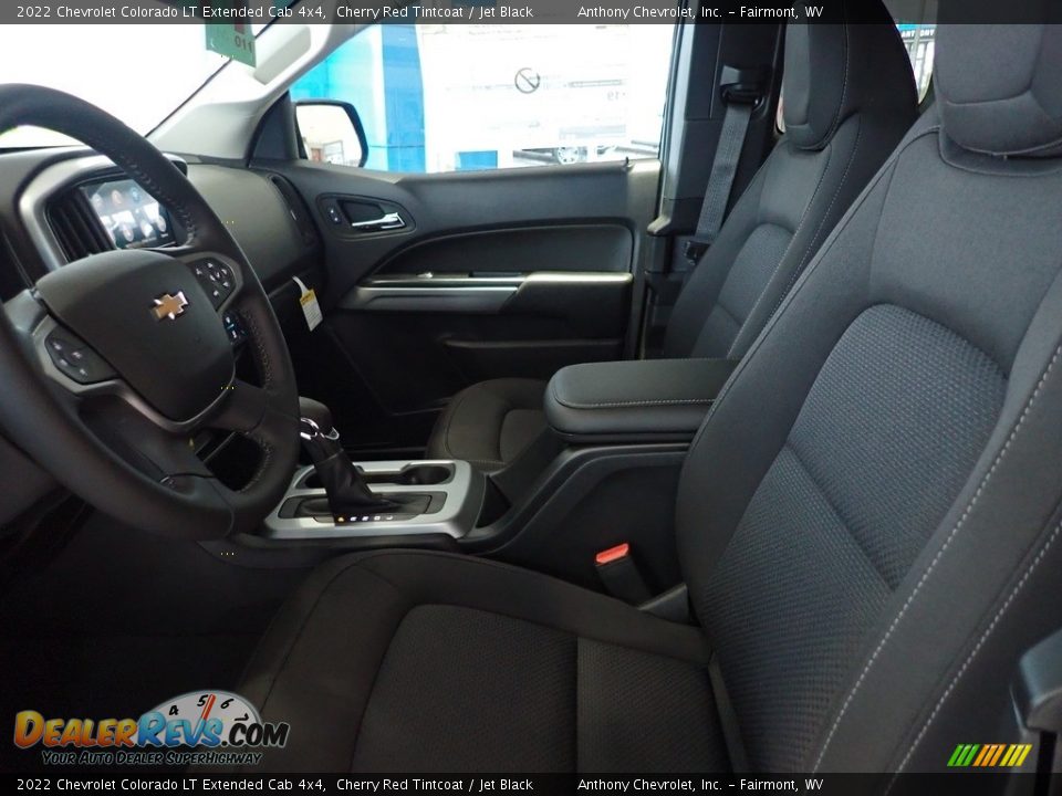 Front Seat of 2022 Chevrolet Colorado LT Extended Cab 4x4 Photo #10