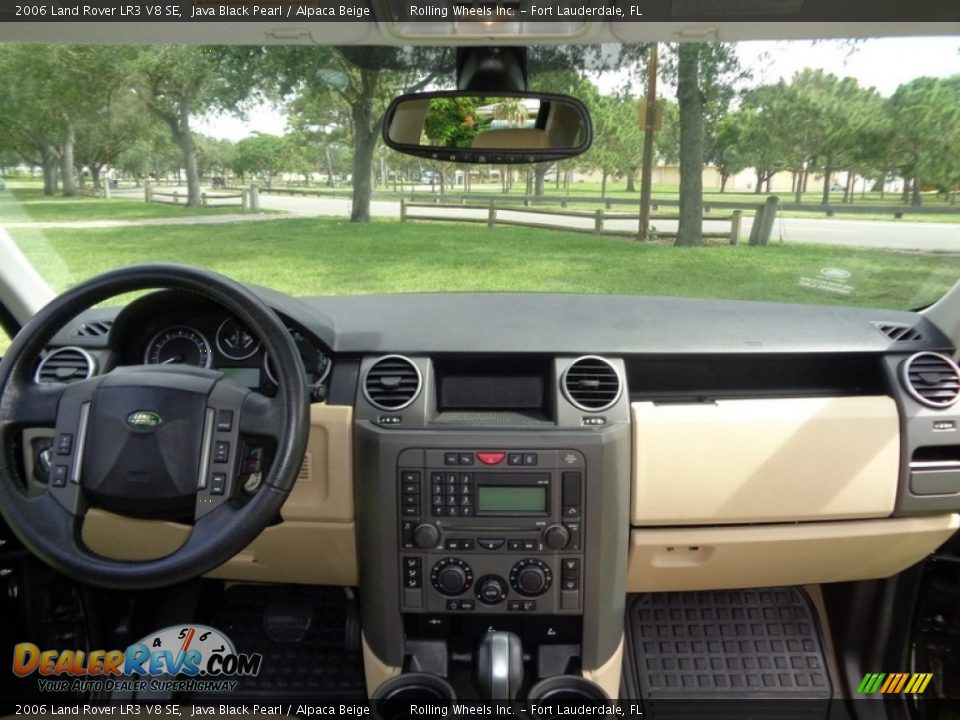 2006 Land Rover LR3 V8 SE Java Black Pearl / Alpaca Beige Photo #4