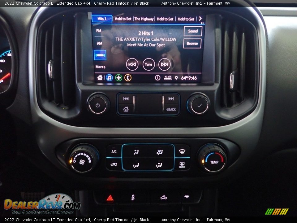 Controls of 2022 Chevrolet Colorado LT Extended Cab 4x4 Photo #20