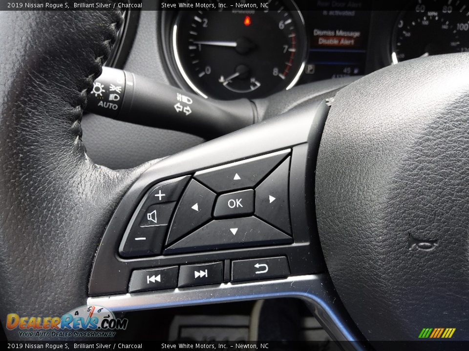 2019 Nissan Rogue S Steering Wheel Photo #19