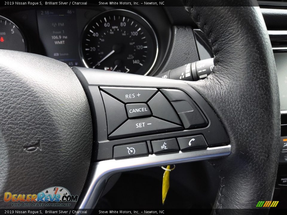 2019 Nissan Rogue S Steering Wheel Photo #20
