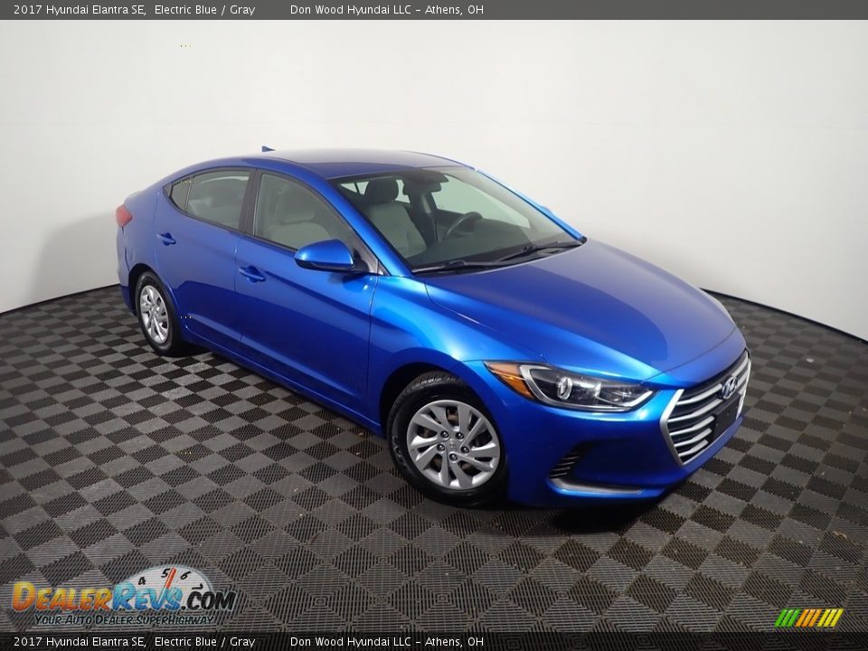 2017 Hyundai Elantra SE Electric Blue / Gray Photo #2