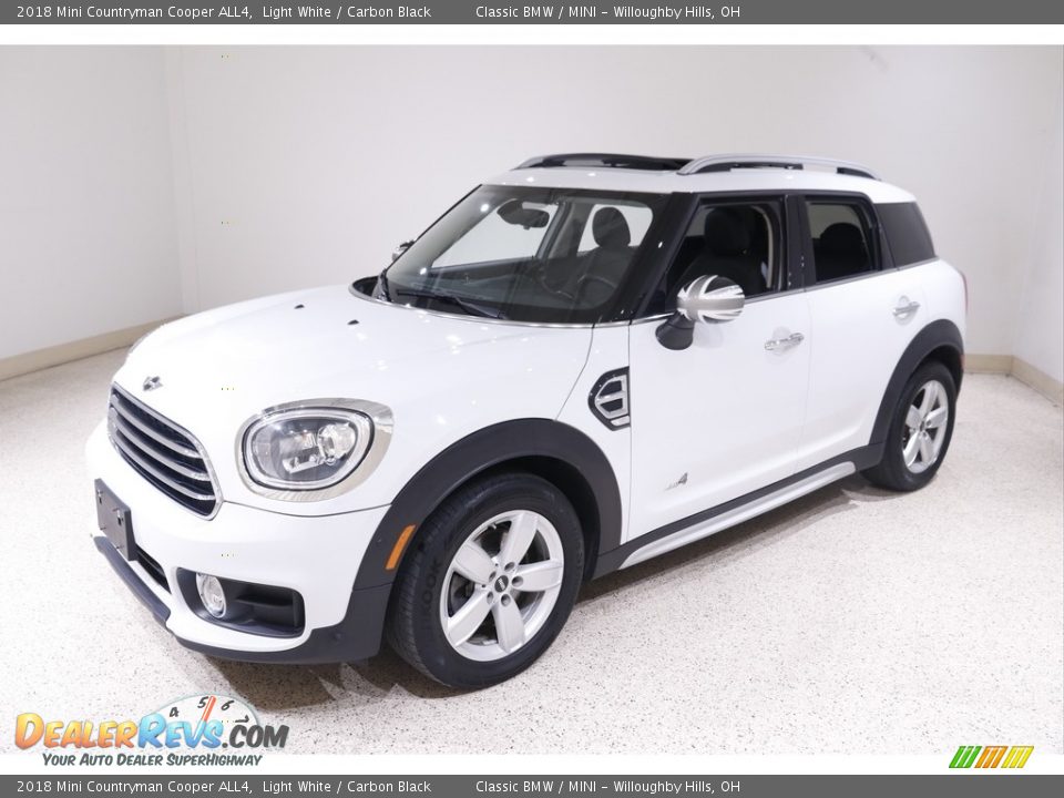 2018 Mini Countryman Cooper ALL4 Light White / Carbon Black Photo #3