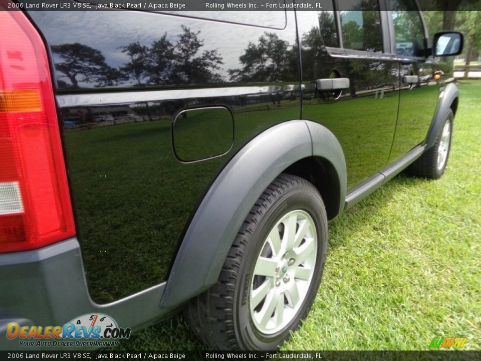2006 Land Rover LR3 V8 SE Java Black Pearl / Alpaca Beige Photo #36
