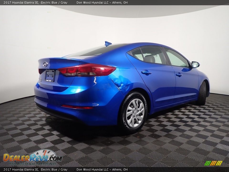 2017 Hyundai Elantra SE Electric Blue / Gray Photo #15