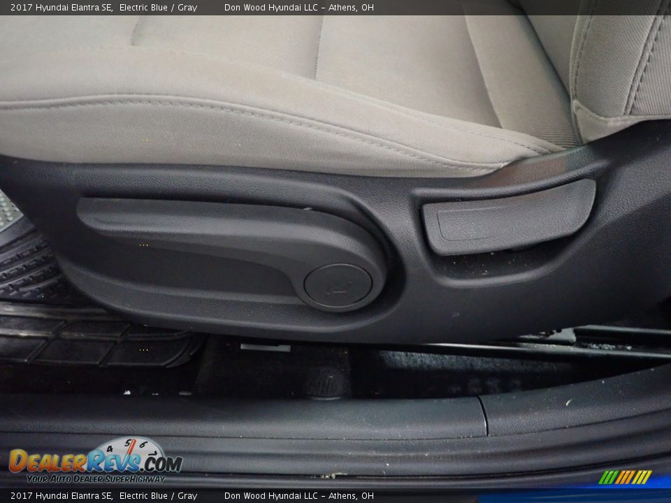 2017 Hyundai Elantra SE Electric Blue / Gray Photo #21
