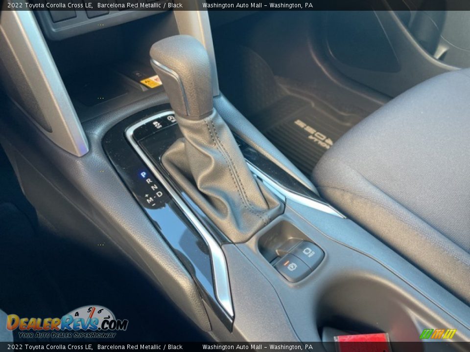 2022 Toyota Corolla Cross LE Shifter Photo #12